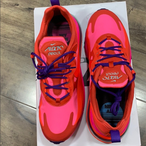 NIKE AIR MAX 270 REACT Mystic Red/Bright Crimson - Picture 6 of 16
